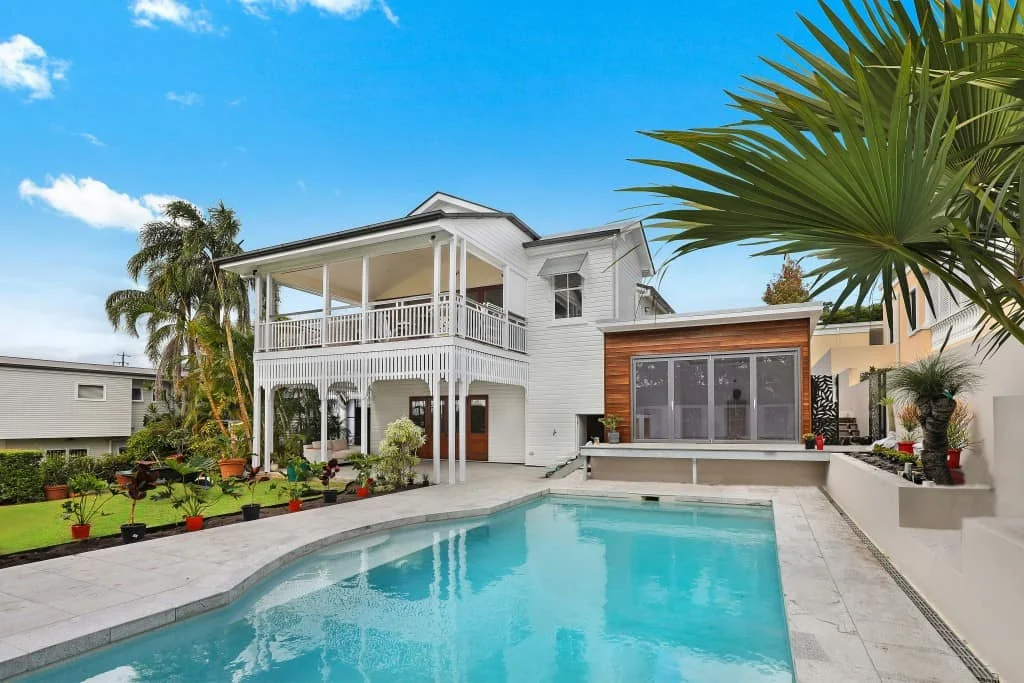 Top 8 Home Features for Hot Climates