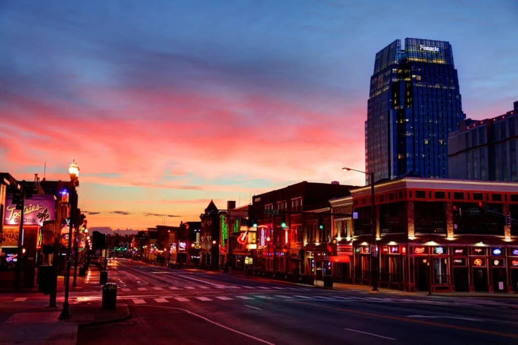 Nashville Bucket List: 13 Things to Do Before You Leave