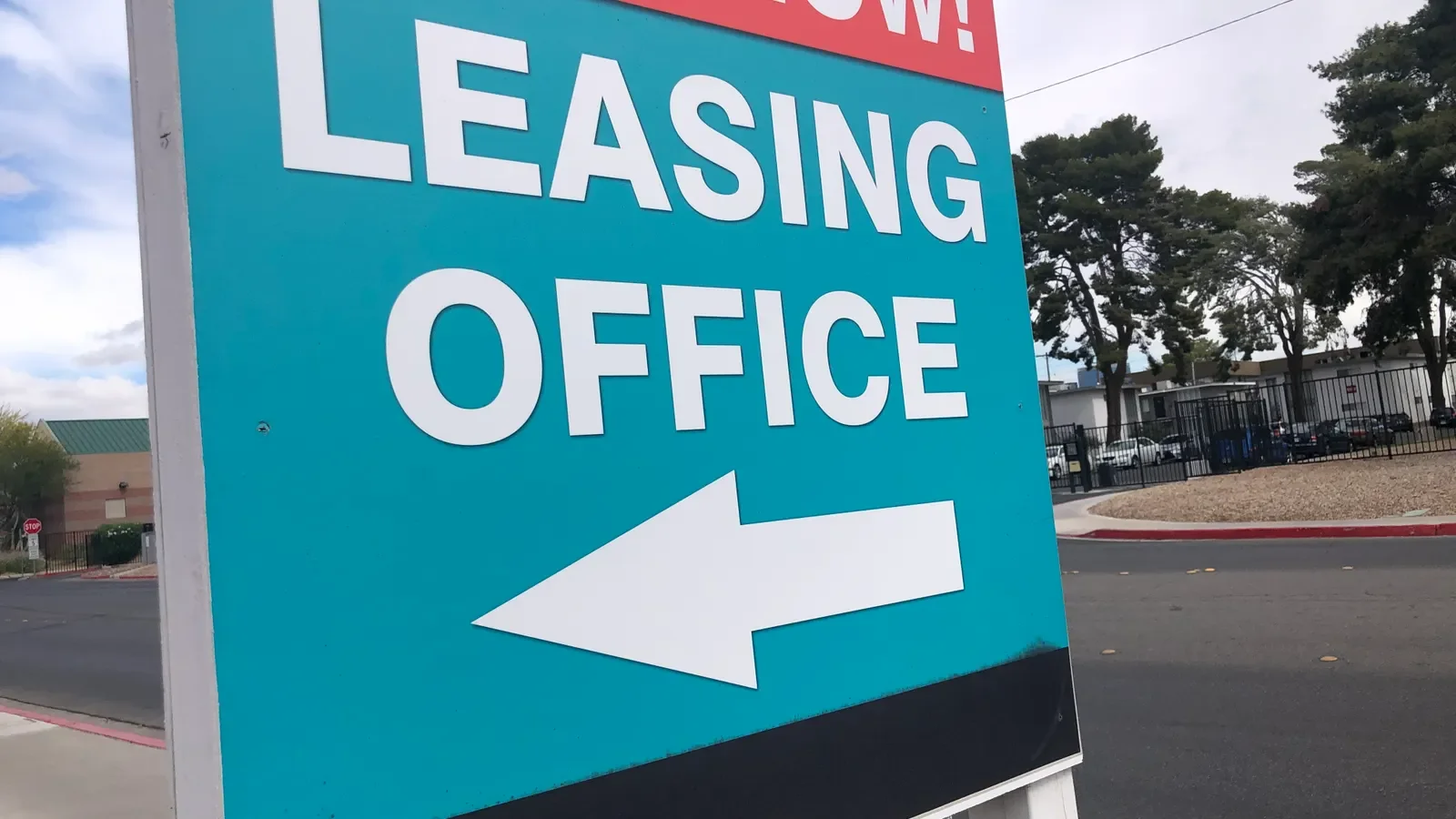 Multifamily rents up slightly in August, dampened by high lease-ups: Yardi
